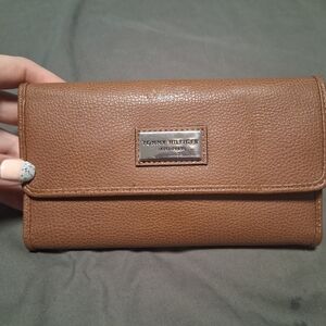 Tommy Hilfiger Brown Leather Wallet